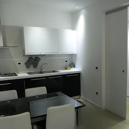 Apartment Intero - Luca *