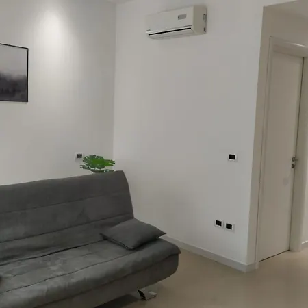 Apartment Intero - Luca *